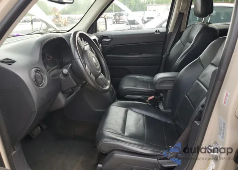 2017 Jeep Patriot Latitude z USA, uszkodzony, nr VIN 1C4NJRFB8HD111450